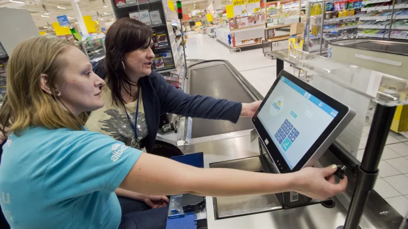 Od 1. března 2017 se do EET zapojily i obchody