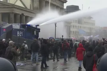 Tajná služba má v hledáčku Alternativu pro Německo. Strana se chce bránit