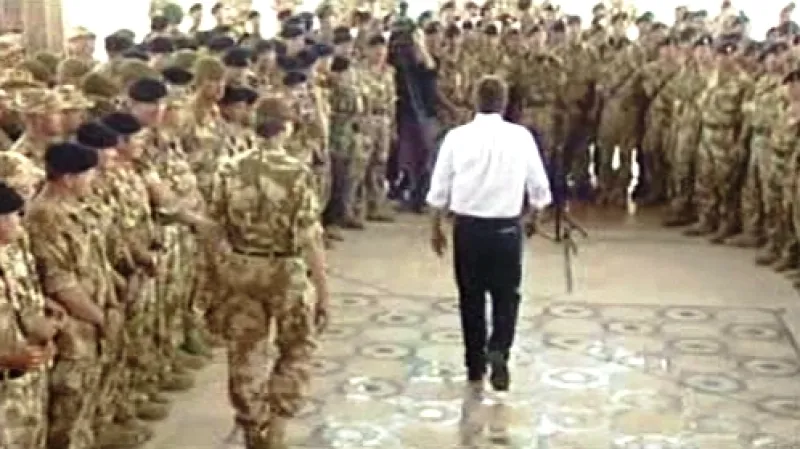 Tony Blair u britských vojáků