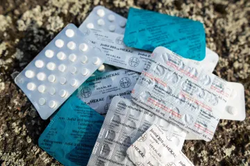 Rusové u místa čtvrteční havárie hromadně skupují jód, lékárny nestíhají doplňovat zásoby