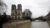 Pařížská radnice varovala obyvatele, aby se nevydávali k řece.
