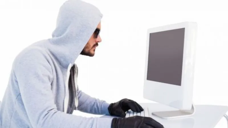 Bezpečnostní analytik: Vlak nám neujel, ale jedeme v posledním vagónu