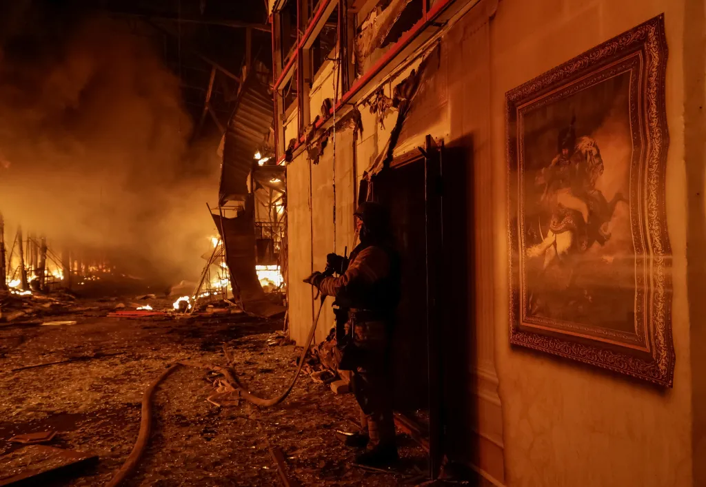 Při ruském vzdušném útoku v Charkovské oblasti zahynul člověk