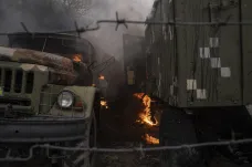 Ruské tanky se blíží k přístavu Mariupol. Přesuňte se do krytů, vyzval starosta obyvatele