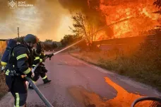 Rusko masivně útočilo na Ukrajinu, v Polsku vzlétly stíhačky