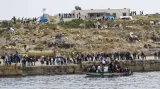 Kašpar k uprchlíkům: Hlídky v moři nestačí