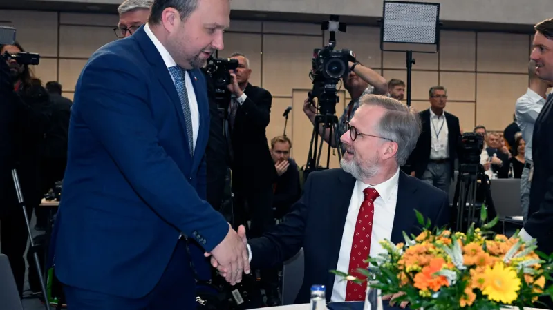 Marian Jurečka a Petr Fiala na sněmu Hospodářské komory