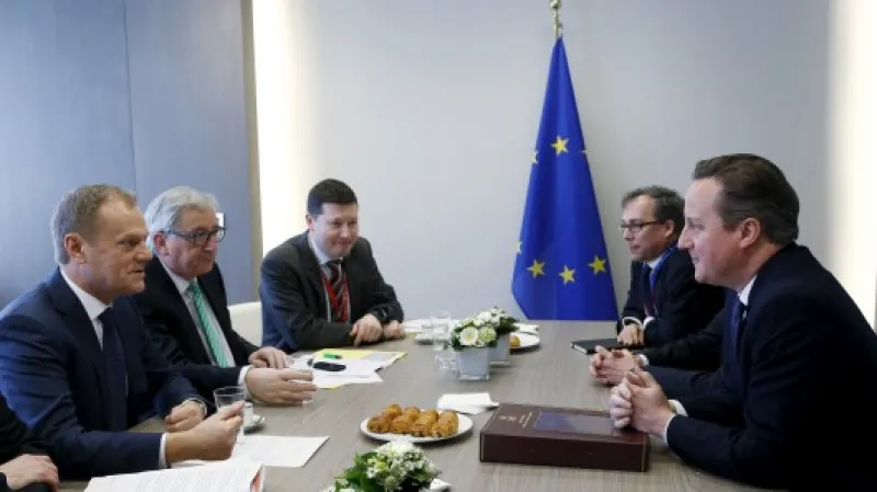 Jednání Tusk, Juncker, Cameron