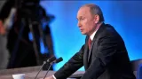 Putin pod palbou otázek (12:00)