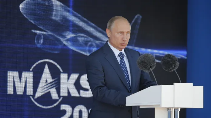 Vladimir Putin při zahájení aerosalonu MAKS