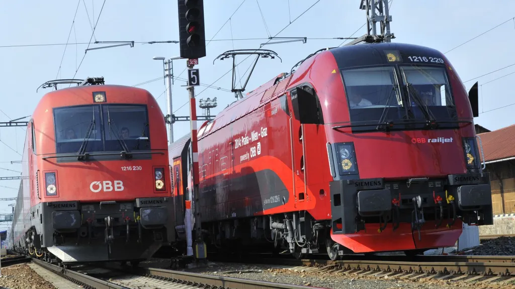 Vlak EC a Railjet