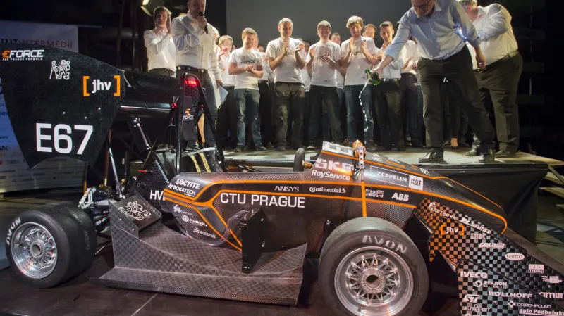 Pokřtění studentské elektroformule