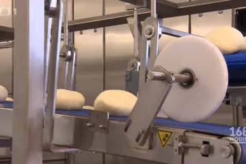 168 hodin: Ministerstva brání Agrofert před vrácením toustové dotace. Vzniká už sedmý posudek