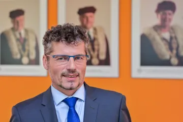 Akademický senát zvolil Pavla Kozáka rektorem Jihočeské univerzity