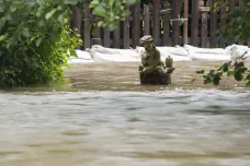 Ve východních Čechách hrozily dopoledne záplavy, výstraha se však nenaplnila