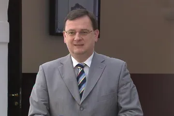 Klaus i Nečas stávku odsoudili, dělá prý z lidí rukojmí