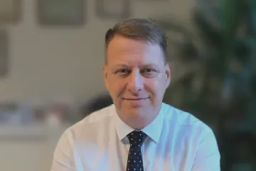 Drahé Česko: Šéf Svazu obchodu a cestovního ruchu vysvětloval nové povinnosti prodejců