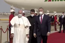 Papež František dorazil do Bagdádu. Žádný z jeho předchůdců Irák dosud nenavštívil