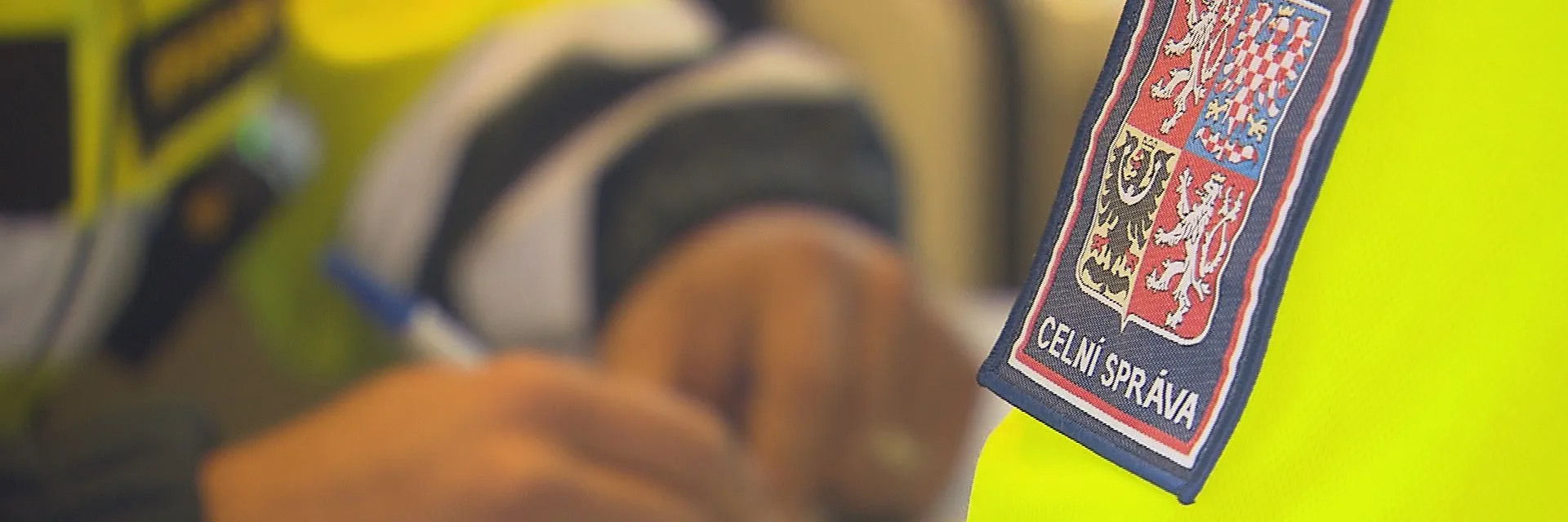 Celníci odhalili v bývalé prádelně na Zlínsku nelegální pálenici