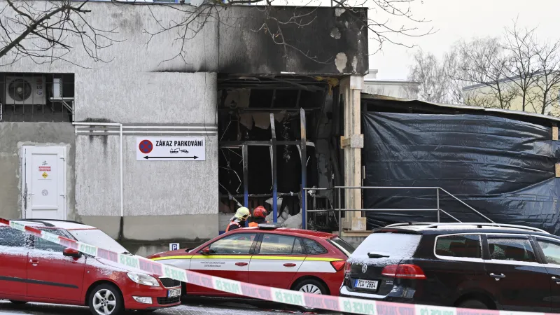 Mimořádné vysílání v 15:00 k požáru restaurace v Mostě
