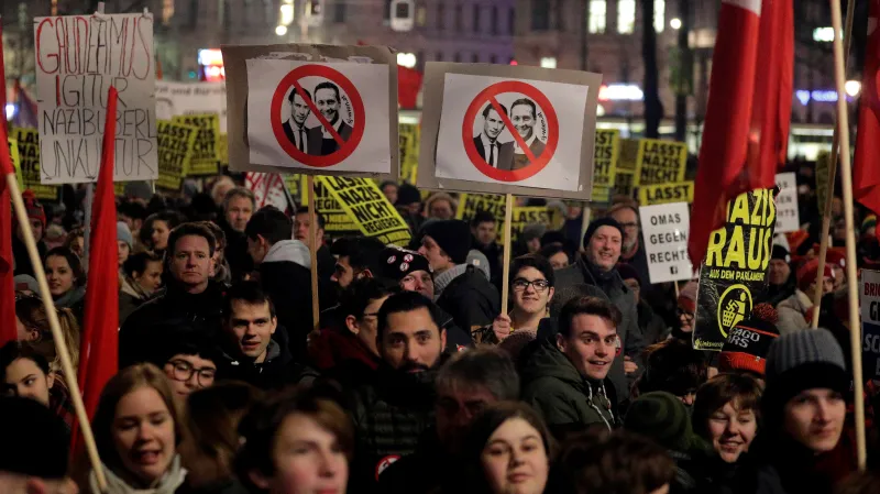 Protivládní demonstrace ve Vídni