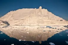Grónské ledovce tají sedmkrát rychleji než v 90. letech, uvádí studie