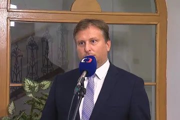 Peněžité tresty by mohly snížit počet lidí ve vězení, domnívá se ministr spravedlnosti