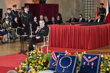 Profily oceněných: Šéf kontrolorů Kala, byznysmen Plašil, malíř Lhoták či onkolog Petruželka