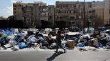Ulice Bejrútu jsou už několik týdnů plné odpadků