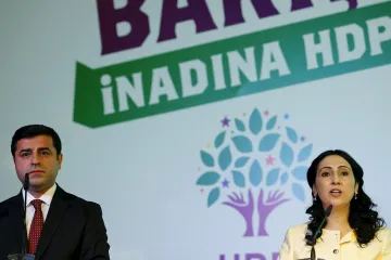 Turci zadrželi prokurdské lídry. Jako za nacismu, reagoval opoziční poslanec