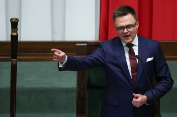 Nový polský Sejm poprvé zasedl, povede ho Holownia. Duda pověřil Morawieckého sestavením vlády