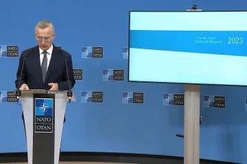 Svět se stal nebezpečnějším a NATO silnějším, řekl Stoltenberg