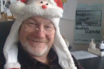 První noc v novém bytě aneb „Prezidenta ve snu viděti“