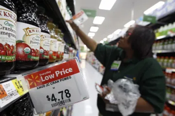 Po roce Trumpa Američané finanční úlevu necítí