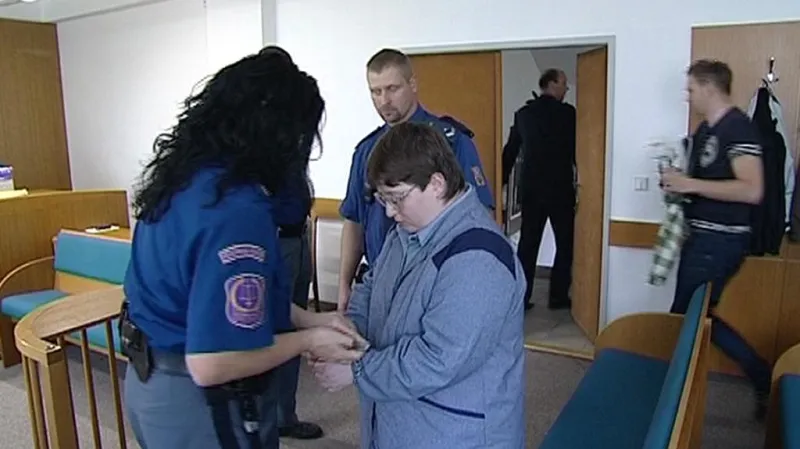 Barbora Škrlová u soudu