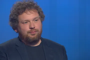 Při pandemii nemůže dokumentarista sedět na zadku, říká Vít Klusák. Chystá i film s Babišem mladším