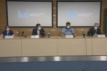 Hamáček: S rozvolňováním vládních opatření bude potřeba postupovat velmi opatrně