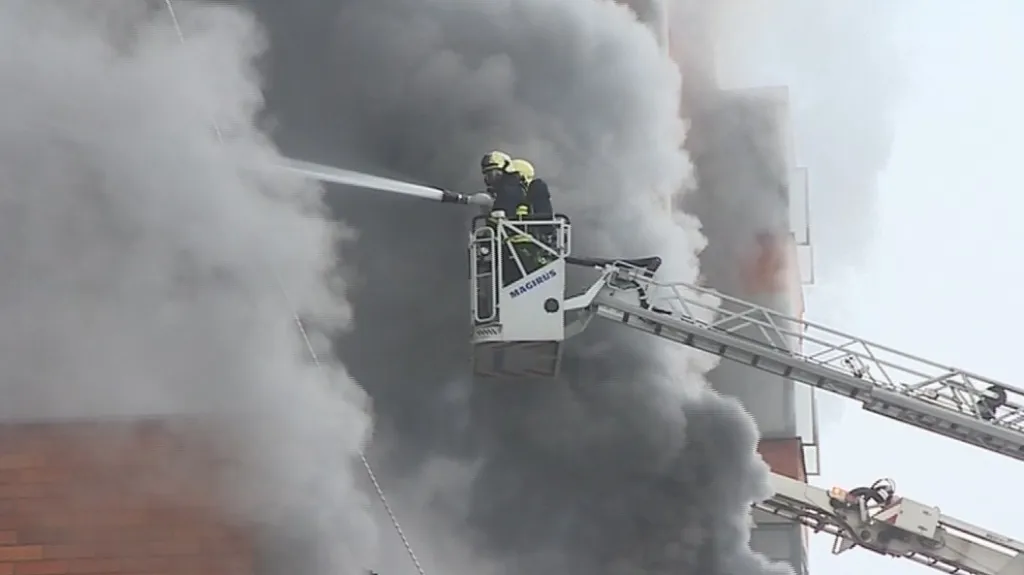 Zásah hasičů v areálu bývalého Svitu