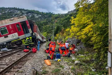 Říjnovou srážku vlaků na Slovensku způsobila chyba strojvůdce