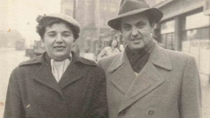 Karel Zaoral s manželkou