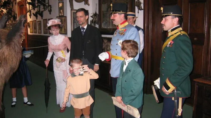 Arcivévoda s rodinou