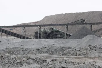 Při požáru v dole na jihu Peru zemřelo 27 lidí