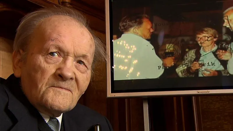 Profesor Antonín Holý