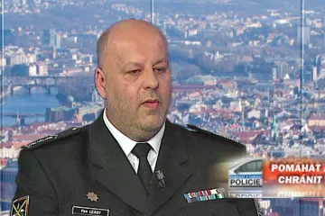 Lessy v OVM: Odbory mi nepomáhají odpolitizovat policii