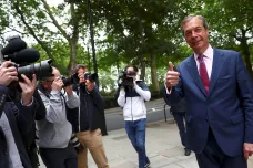 Velká Británie: Farage triumfoval, druzí jsou liberálové, konzervativci až pátí