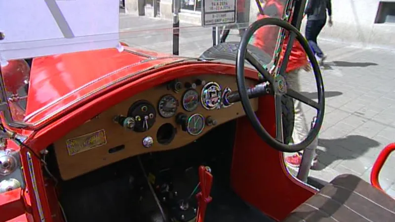 Přehlídka hasičské techniky