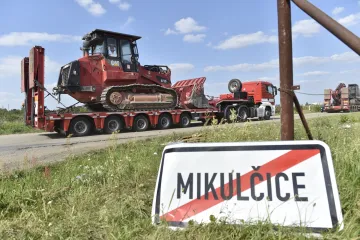 Všechny domácnosti v obcích zasažených tornádem by měly mít do začátku srpna plyn i elektřinu