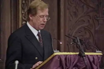 30 let zpět: Václav Havel převzal v Dánsku Sonningovu cenu za mimořádný přínos evropské kultuře
