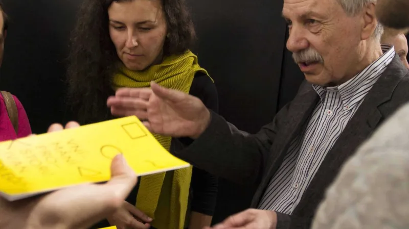 Ivan Koleček při vernisáži