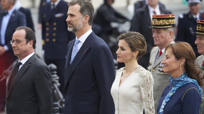 François Hollande a Ségolène Royalová se španělským královským párem v Paříži (2015)